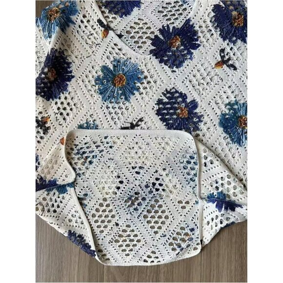 Women's Crochet Sweater Floral Boho V Neck 3/4 Sleeve Knit Top - Picture 4 of 4